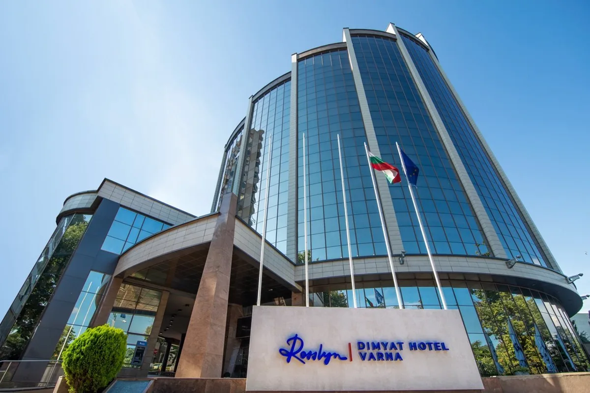 Rosslyn Dimyat Hotel Varna — hoofdfoto