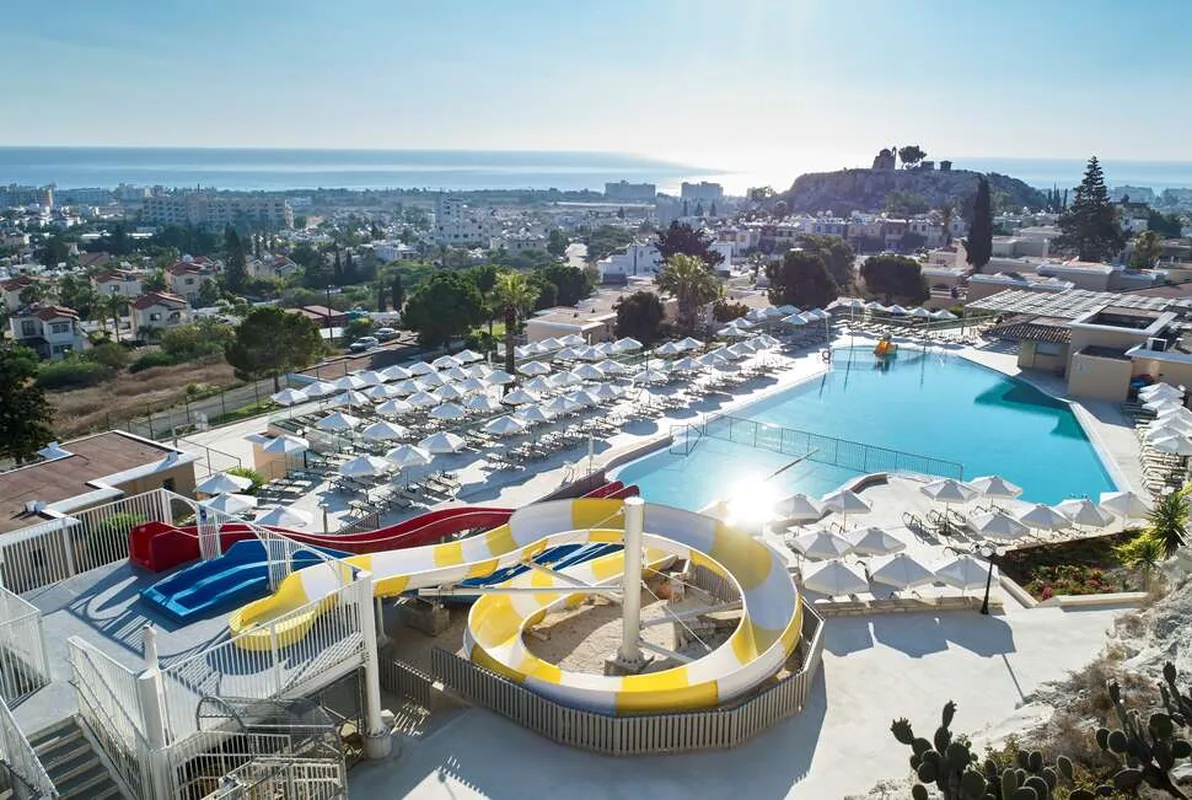 Louis St Elias Resort & Waterpark — hoofdfoto