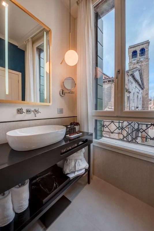 H10 Palazzo Canova, hoofdfoto
