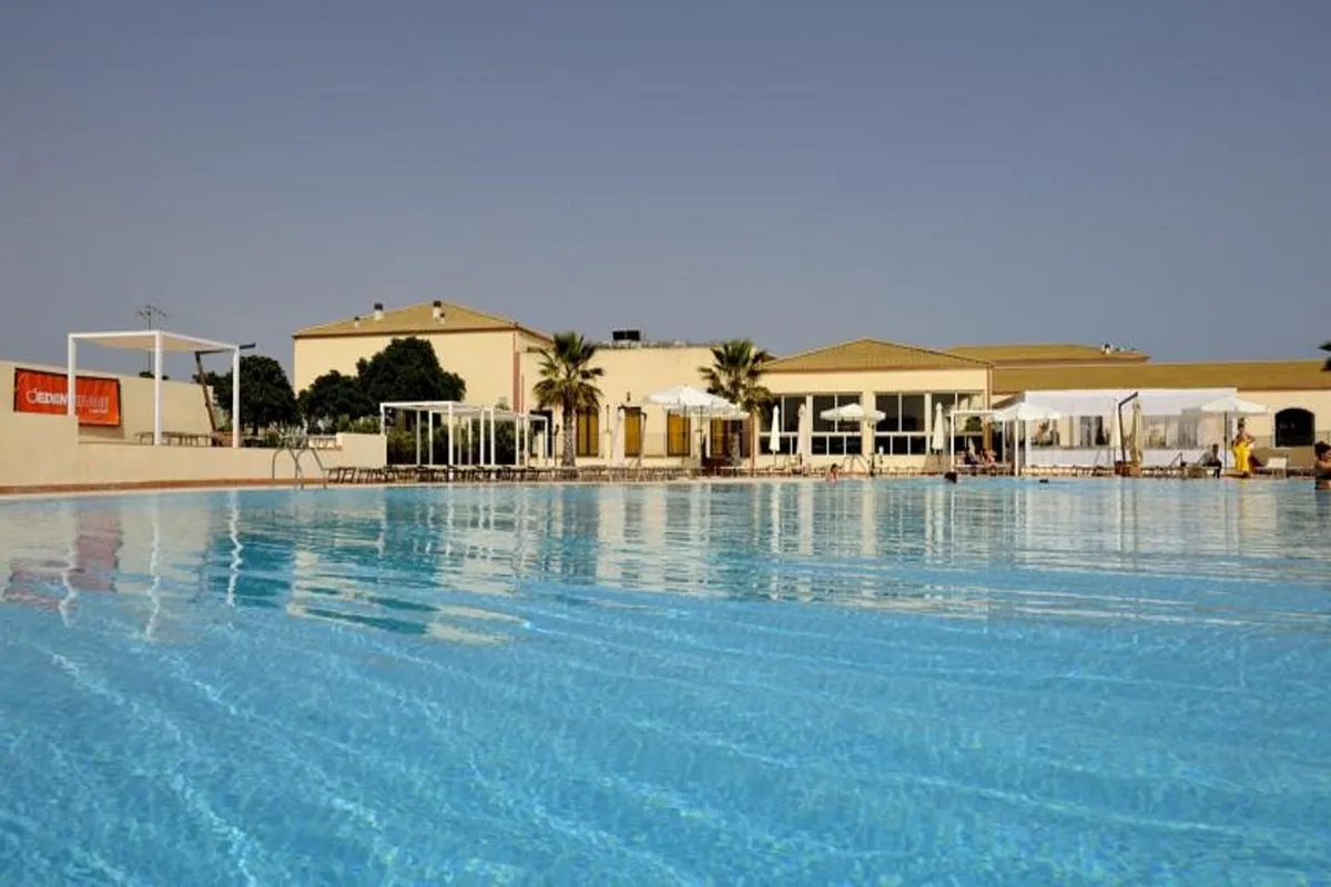 Sikania Eco Resort — hoofdfoto