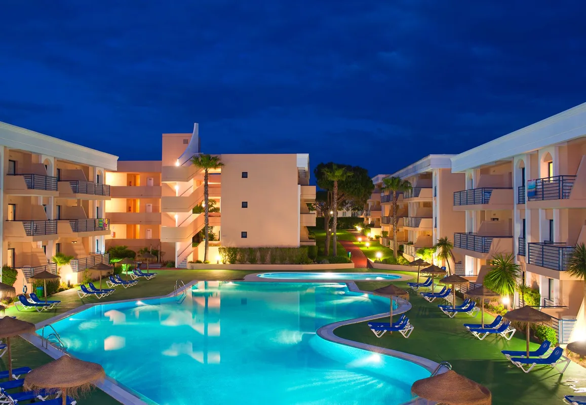 Sol Sancti Petri Apartamentos — hoofdfoto