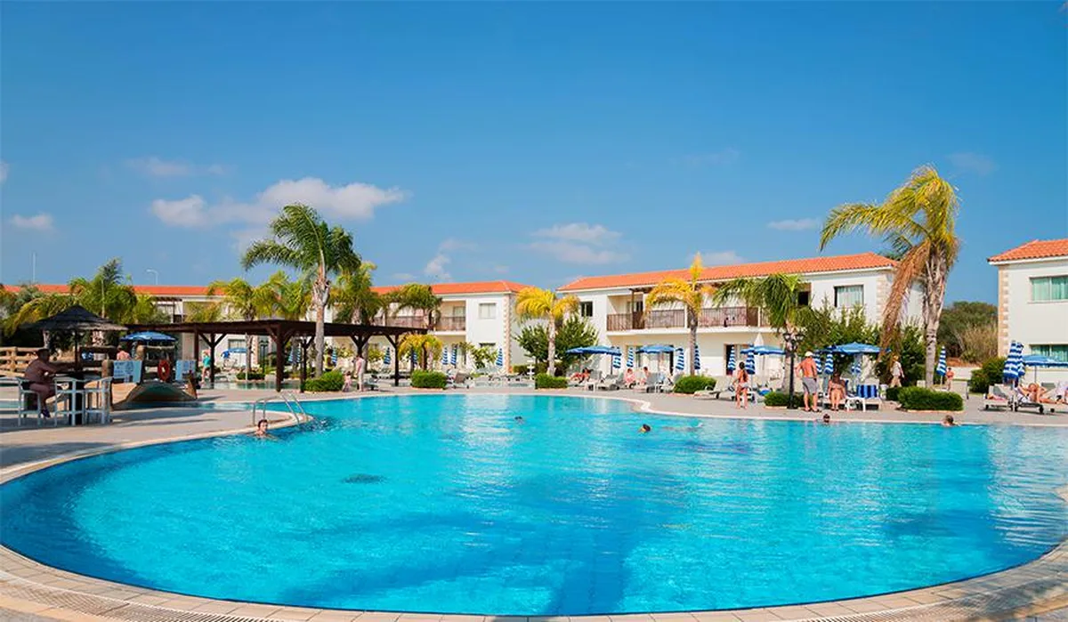 Tsokkos Paradise Village Aparthotel — hoofdfoto
