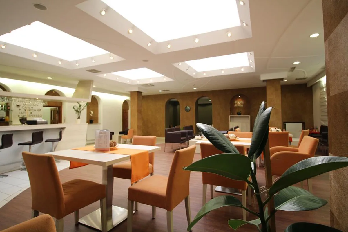 Star City Hotel — hoofdfoto