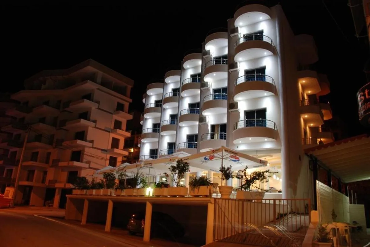 Arel Hotel Sarande — hoofdfoto