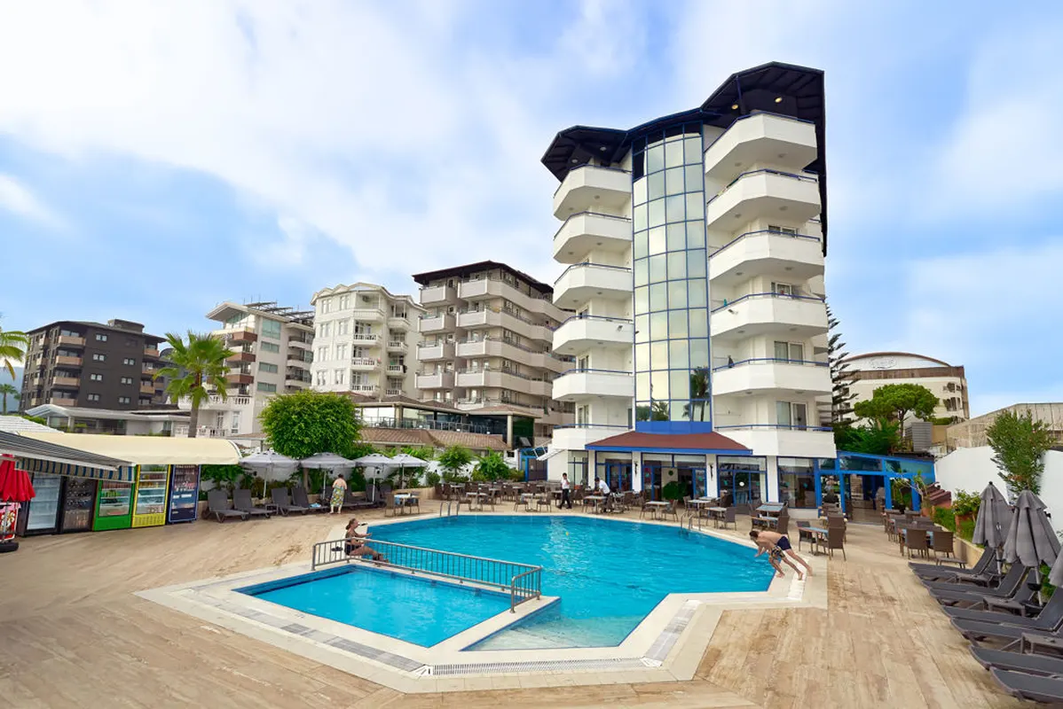 Elysee Beach Hotel — hoofdfoto