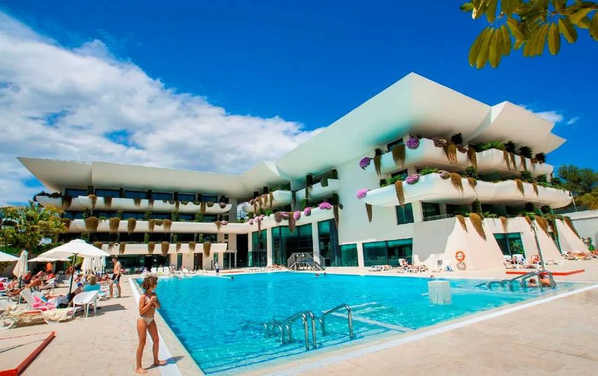 Hotel Deloix Aqua Center — hoofdfoto