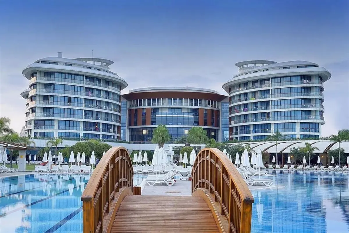Baia Lara Hotel — hoofdfoto