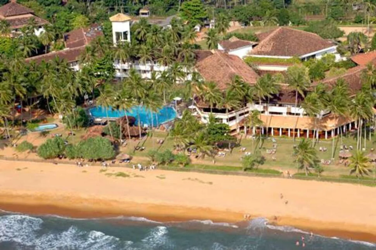 Tangerine Beach Hotel — hoofdfoto