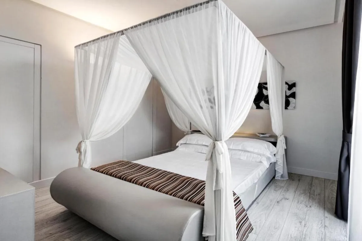 LHP Napoli Palace & SPA — hoofdfoto