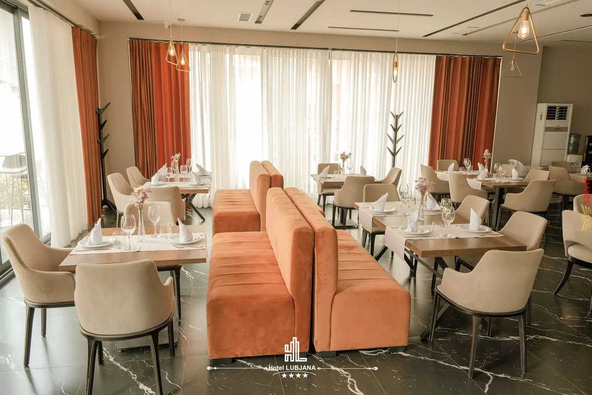 Lubjana Hotel — hoofdfoto