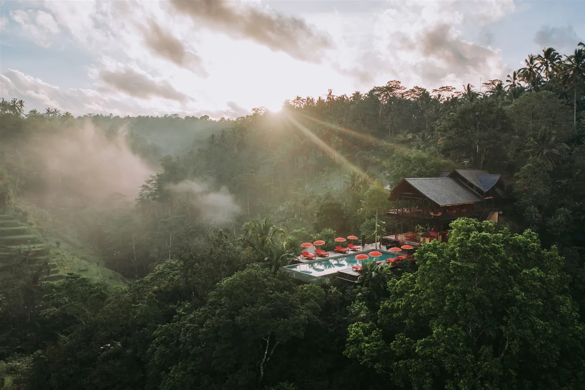 Buahan, A Banyan Tree Escape — hoofdfoto