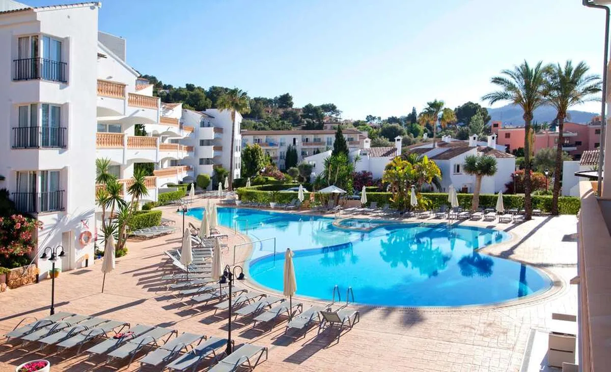 La Pergola Aparthotel — hoofdfoto