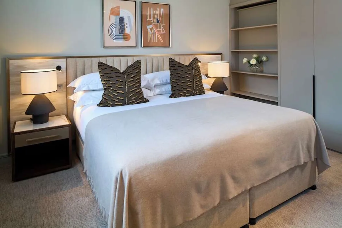Cheval Phoenix House — hoofdfoto