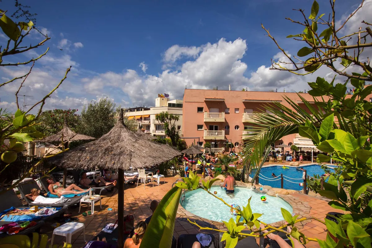 Hotel Alba Seleqtta — hoofdfoto