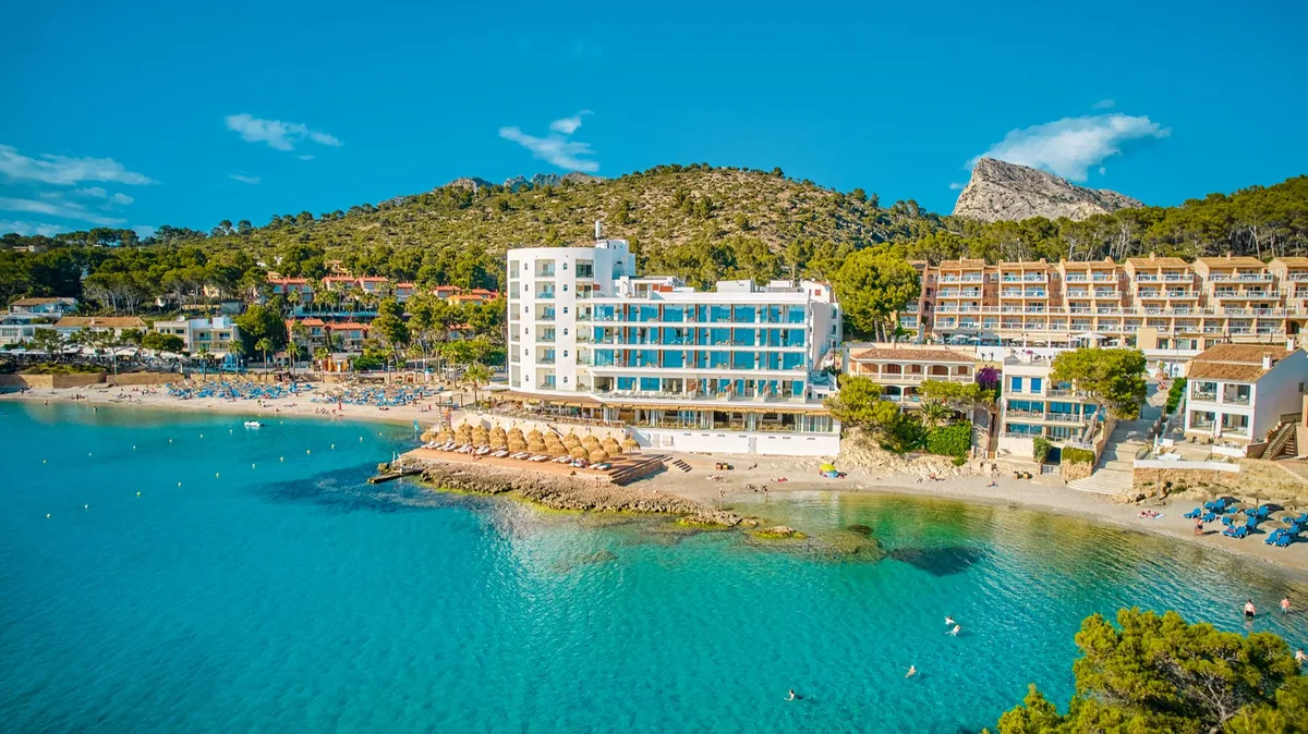 Universal Hotel Aquamarin — hoofdfoto