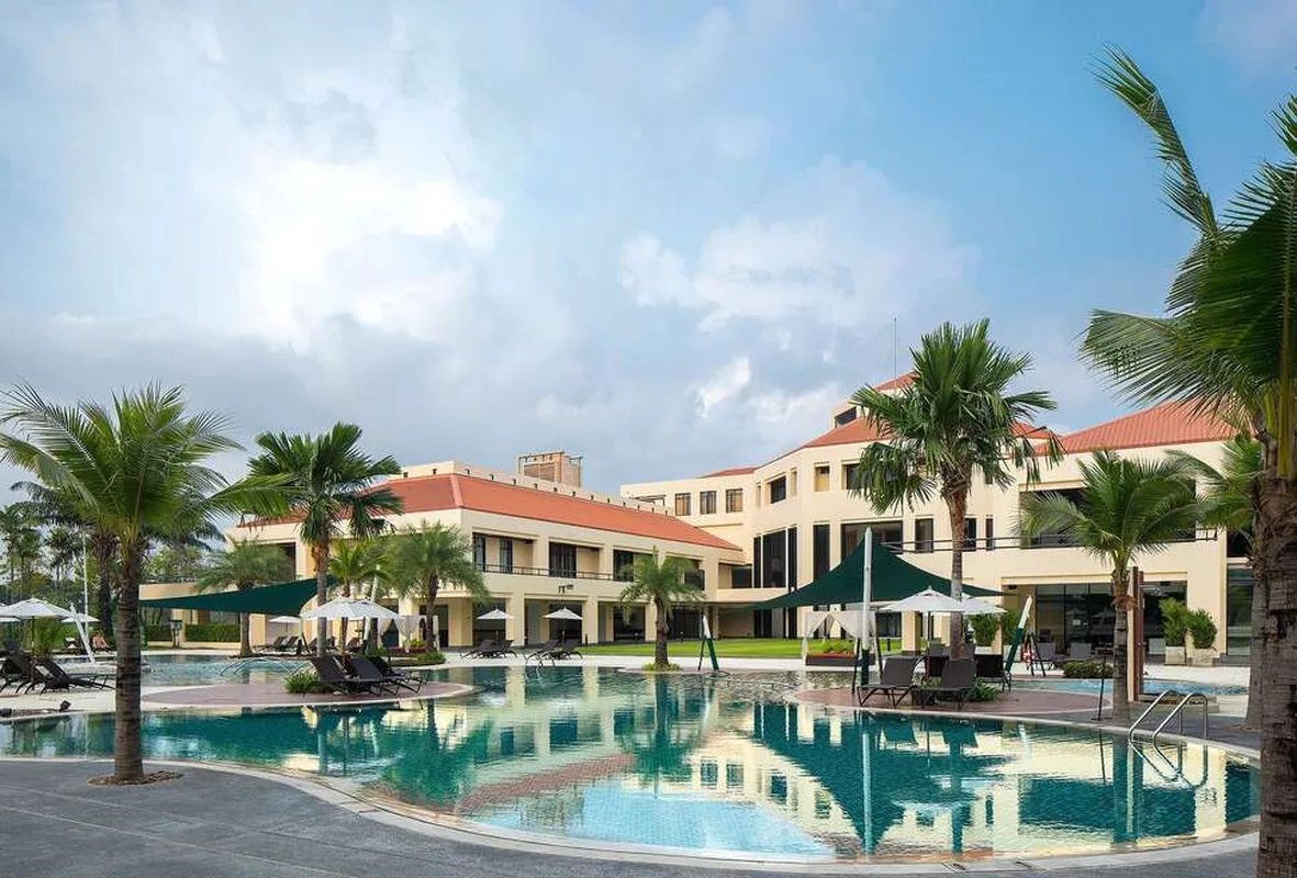 Eastin Thana City Golf Resort Bangkok — hoofdfoto