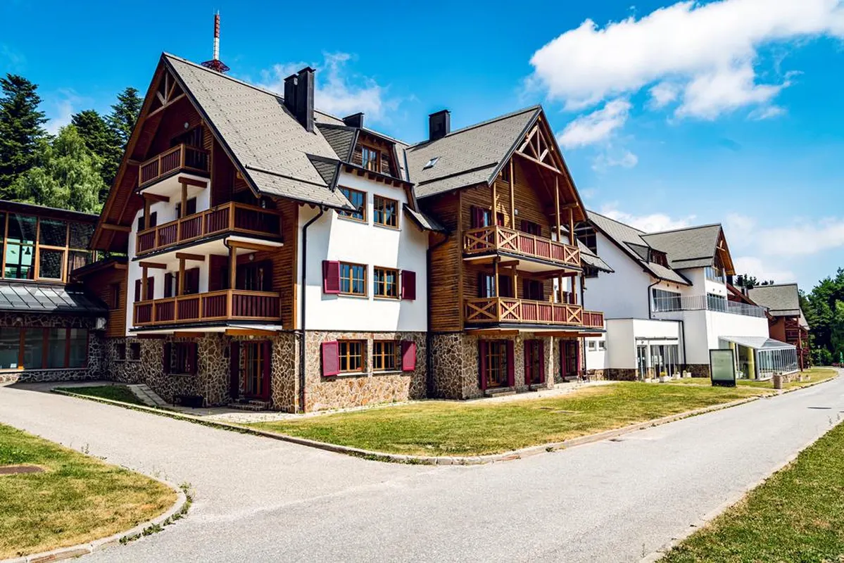 Pohorje Village Wellbeing Resort — hoofdfoto