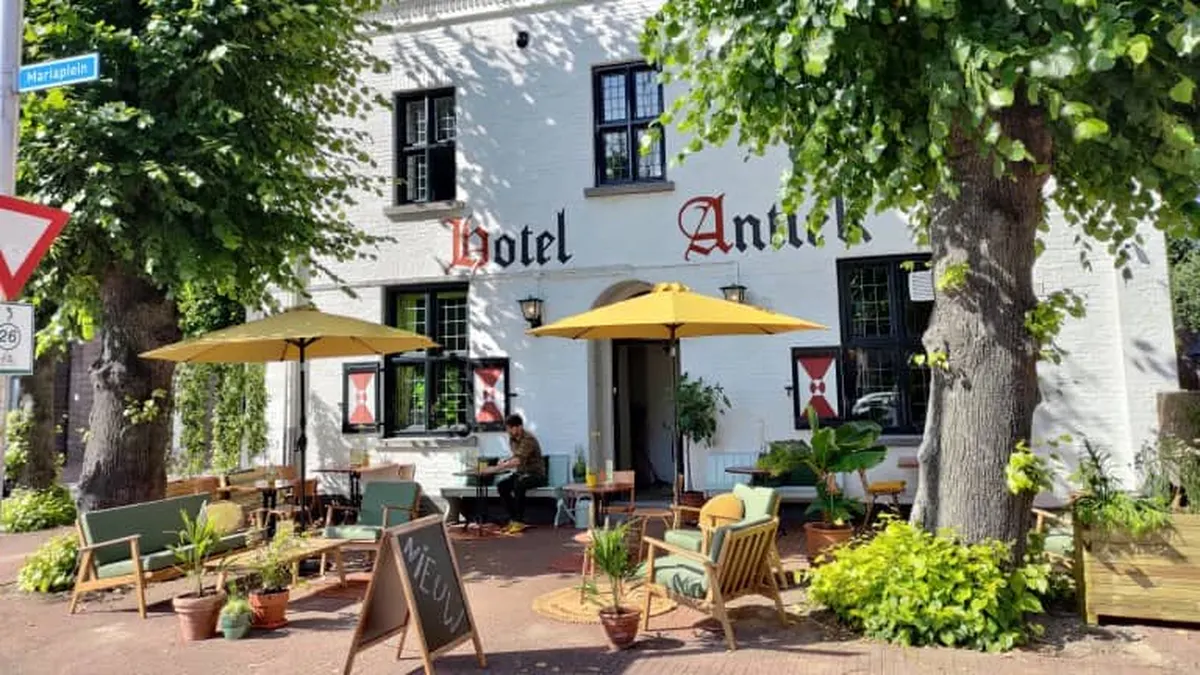 Hotel Nieuw Antiek — hoofdfoto