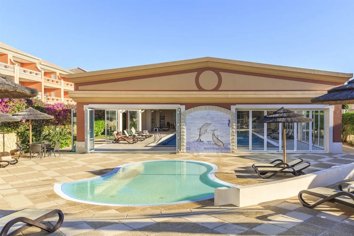 Lakeside Country Club — hoofdfoto