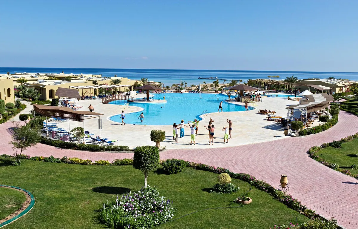 Three Corners Fayrouz Plaza Beach Resort — hoofdfoto