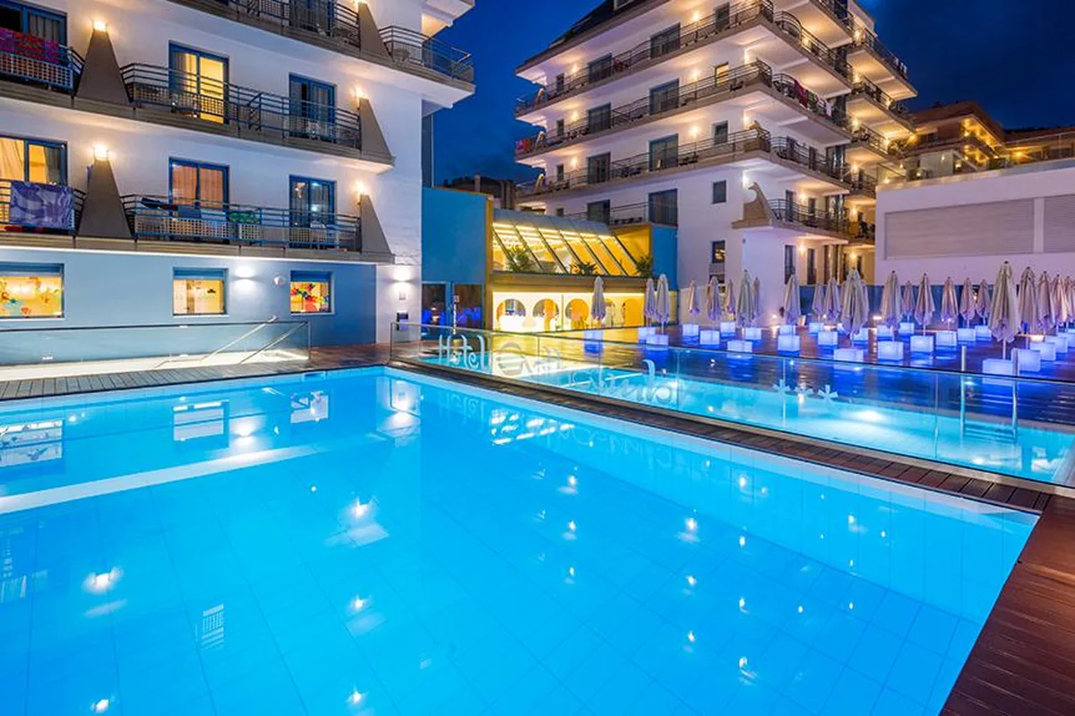 Hotel Alhambra — hoofdfoto
