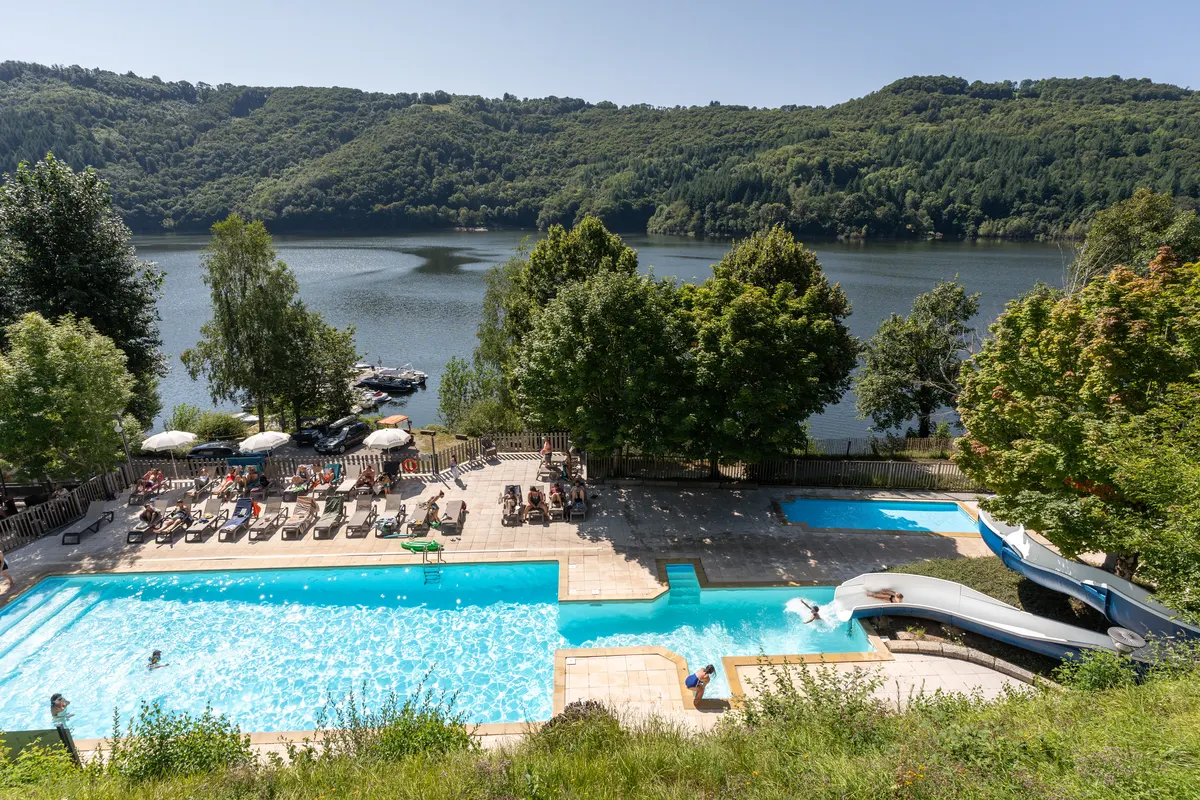 Camping La Source — hoofdfoto