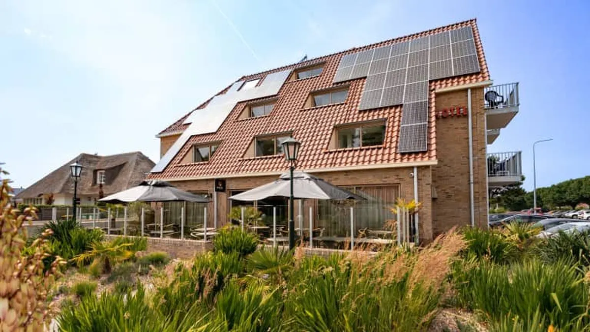 Hotel &ampapos;t Zwaantje Callantsoog — hoofdfoto