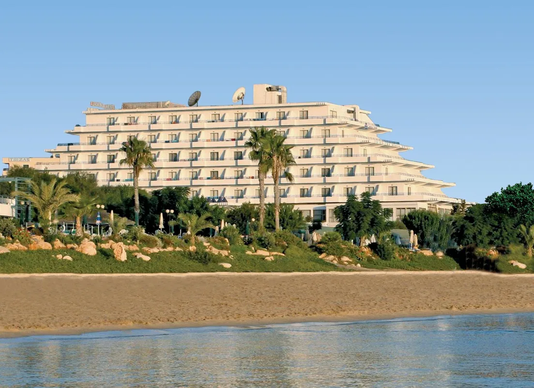 Vrissiana Beach Hotel — hoofdfoto