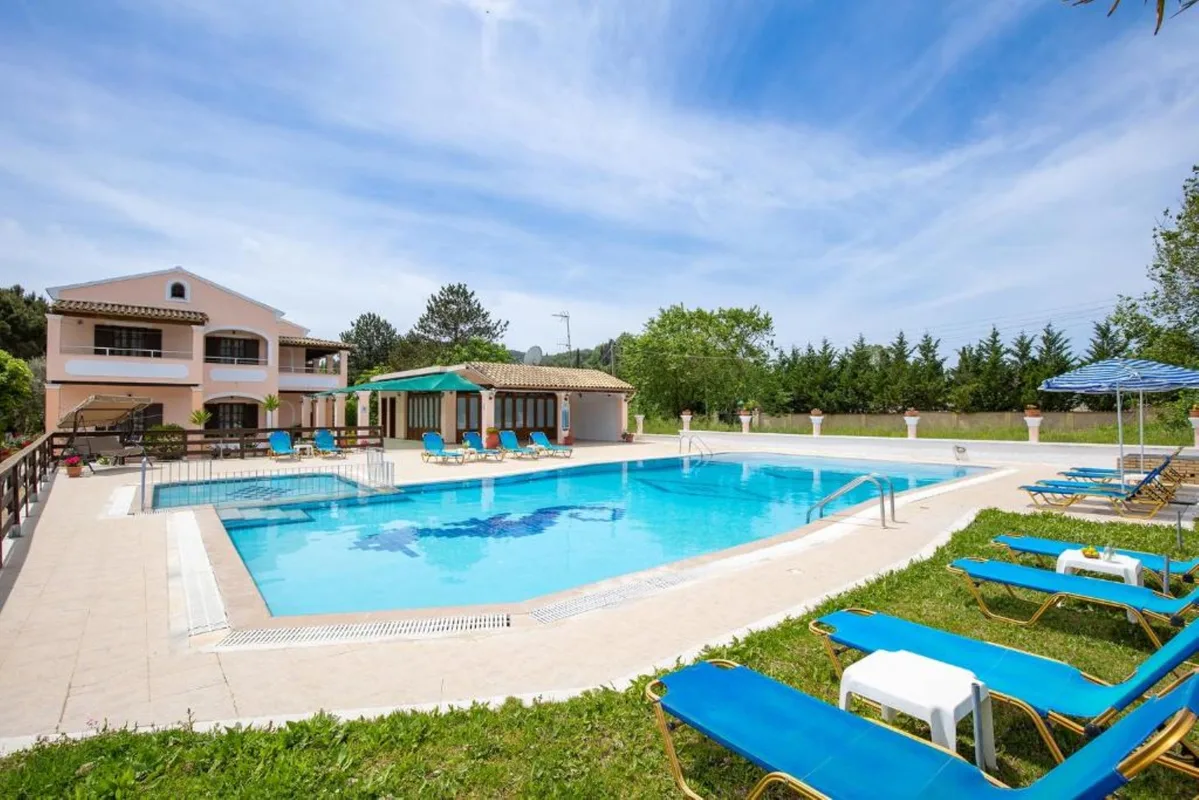 Nikos and Dimitris Pool Apartments Sidari, hoofdfoto