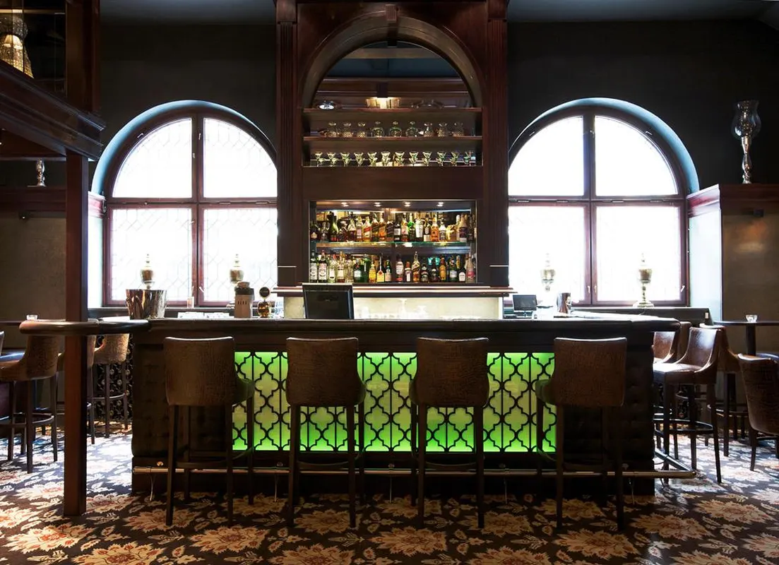 Hotel Bristol — hoofdfoto