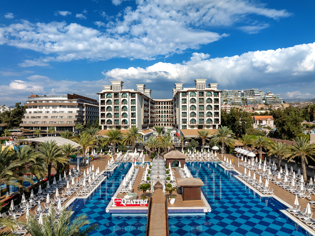 Hotel Quattro Beach & Spa — hoofdfoto