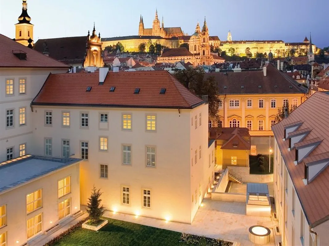 Mandarin Oriental Prague, hoofdfoto
