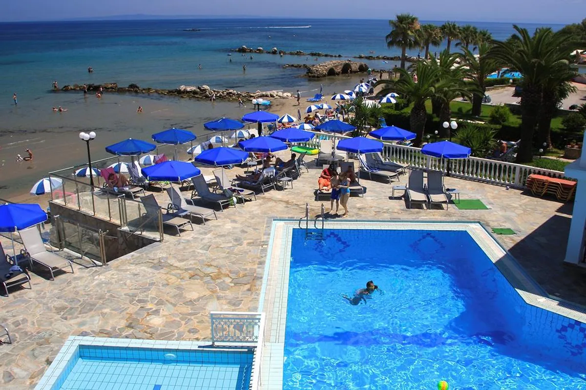 Boletsos Beach Holiday Resort — hoofdfoto