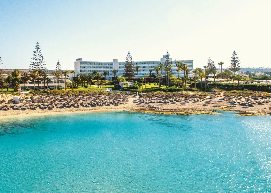 Nissi Beach Resort — hoofdfoto