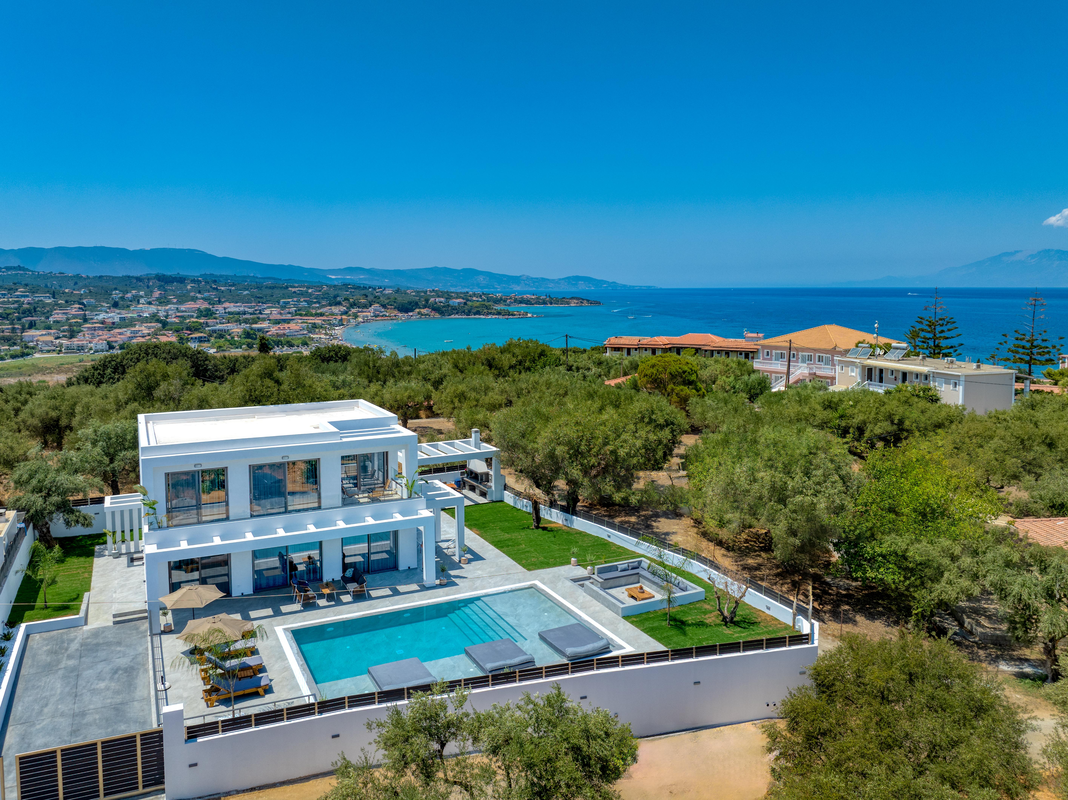 AJ & Christian luxury villas — hoofdfoto