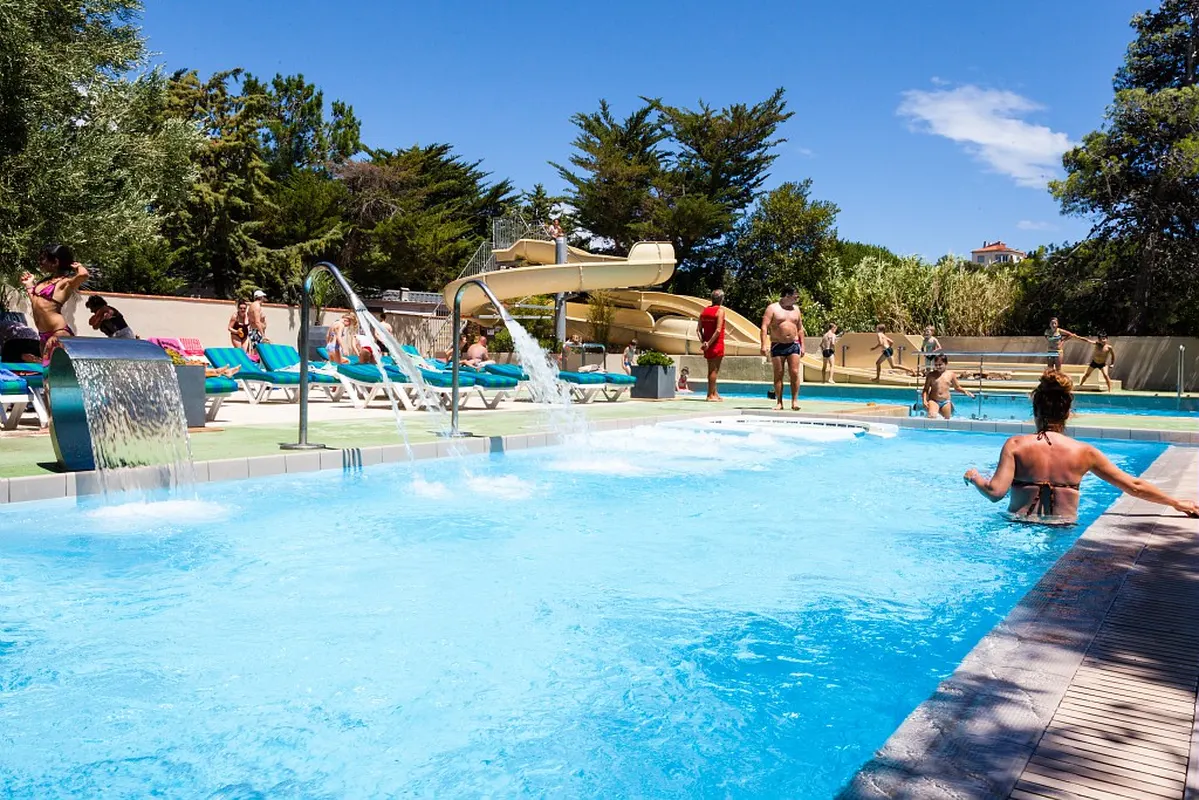 Camping Les Criques De Porteils — hoofdfoto