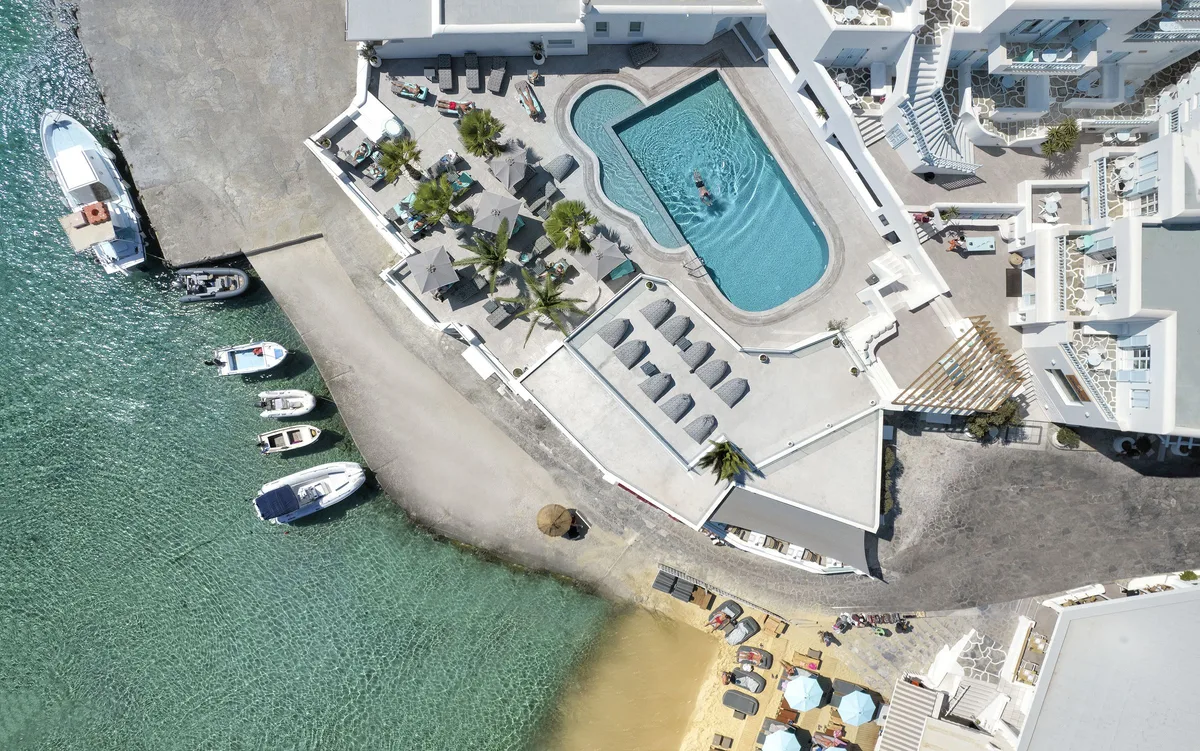 Petinos Beach, hoofdfoto