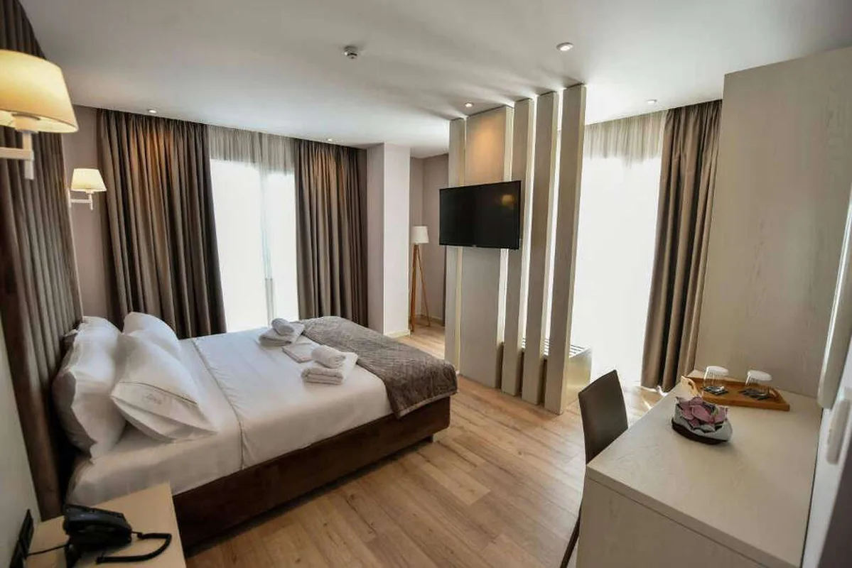 Iliad Hotel — hoofdfoto