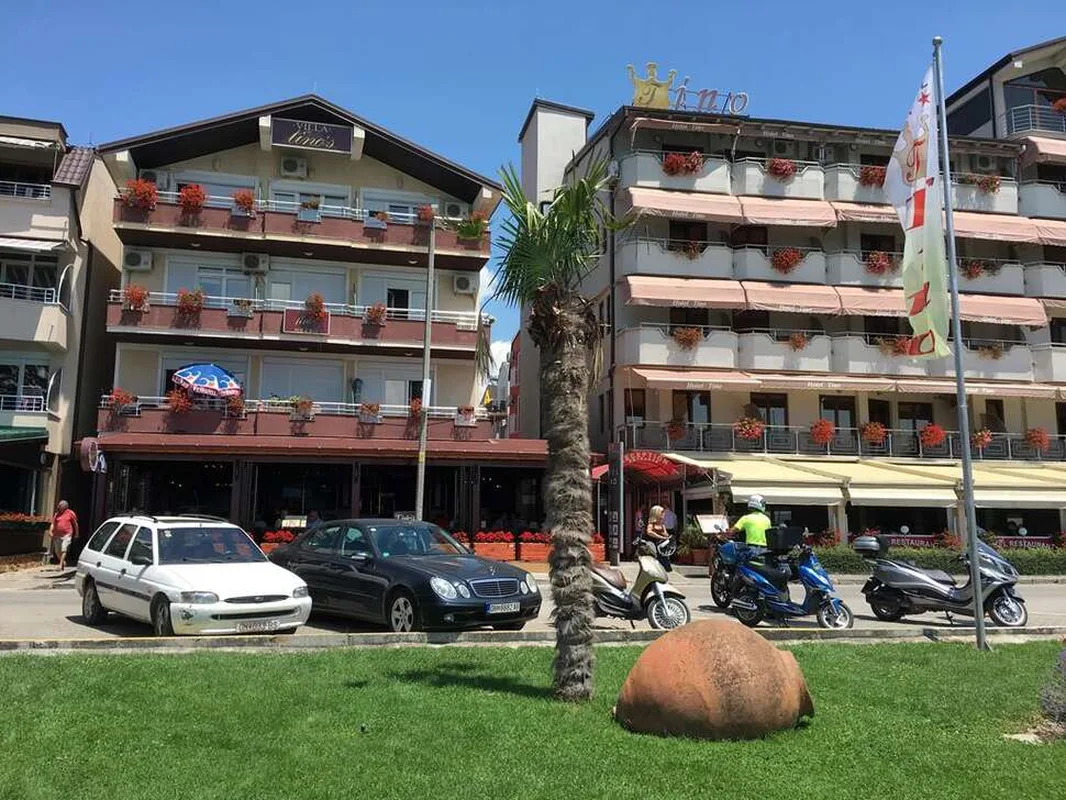 Villa Tino Pub — hoofdfoto