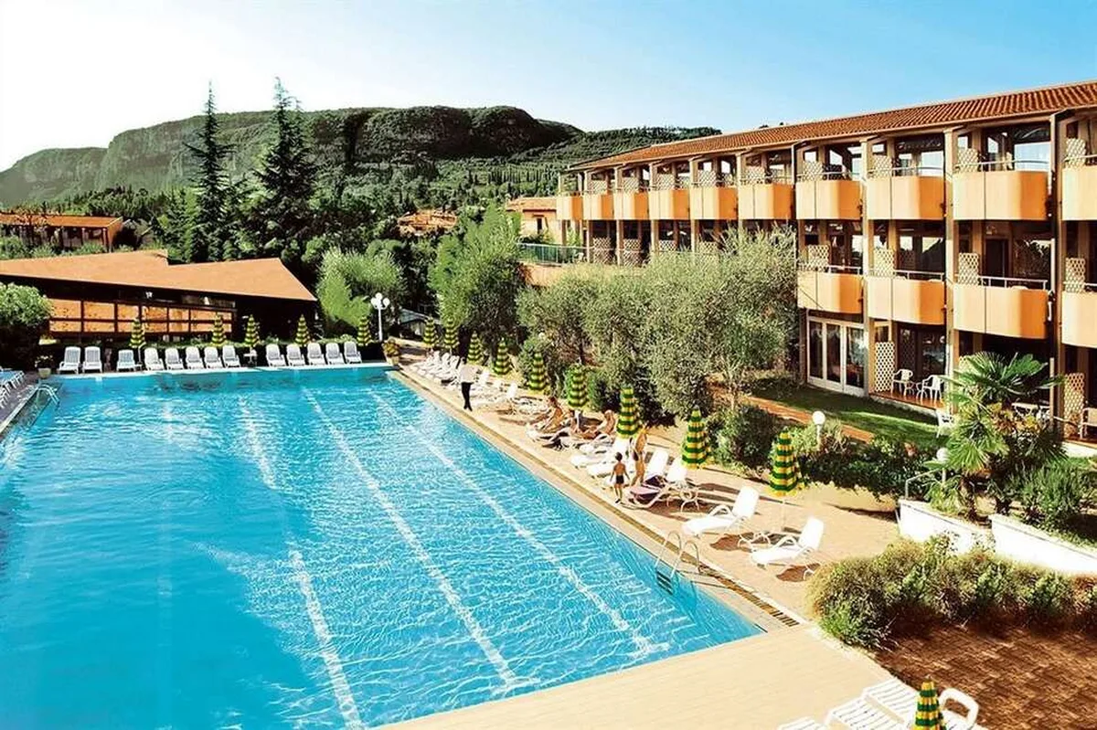 Hotel Royal Garda — hoofdfoto