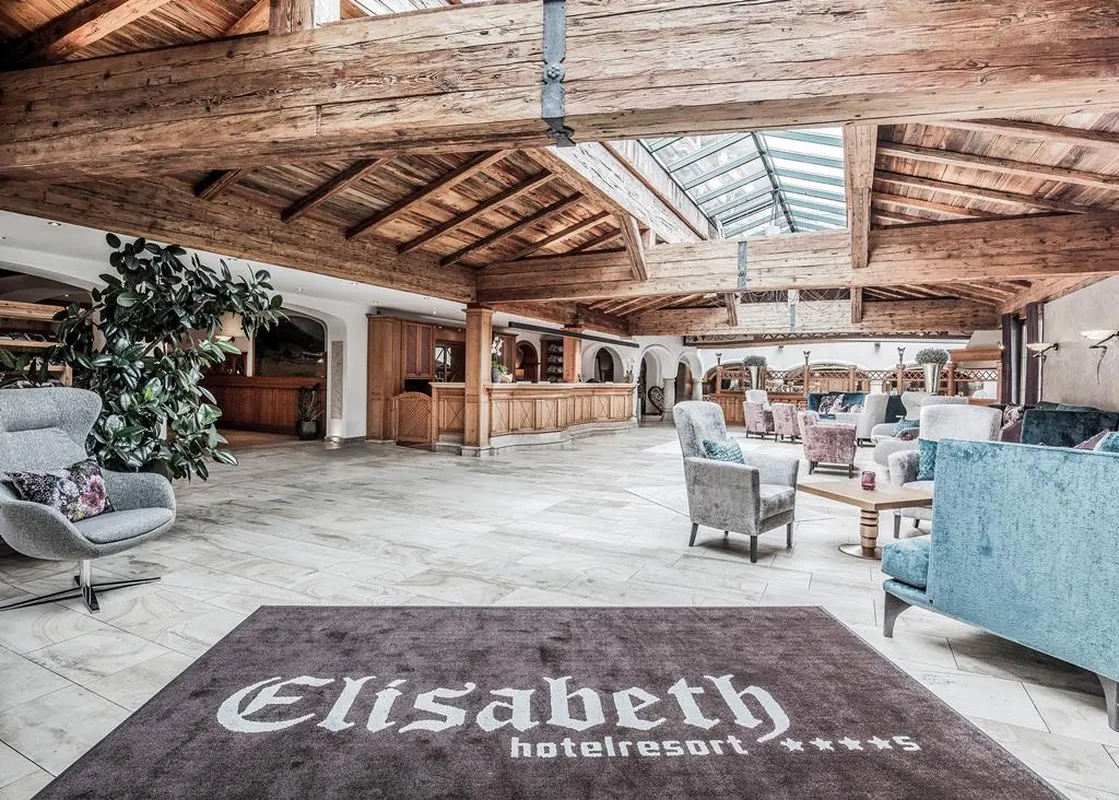 Elisabeth — hoofdfoto