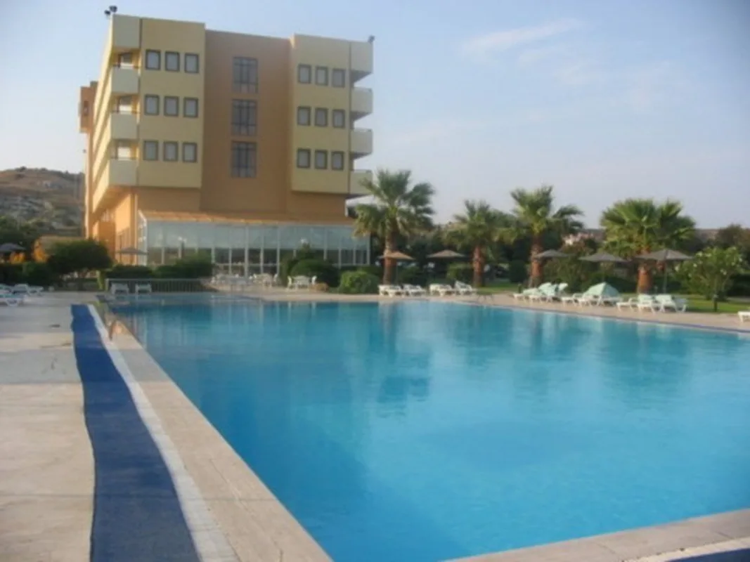 Babaylon Hotel — hoofdfoto