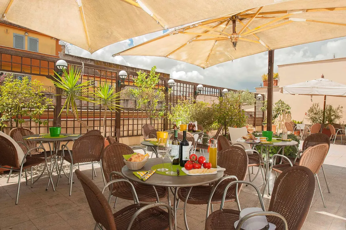 Hotel Des Artistes — hoofdfoto