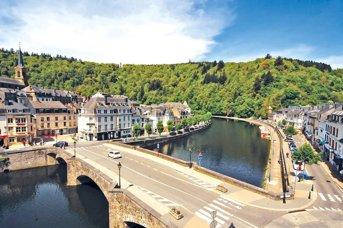 De La Poste — hoofdfoto