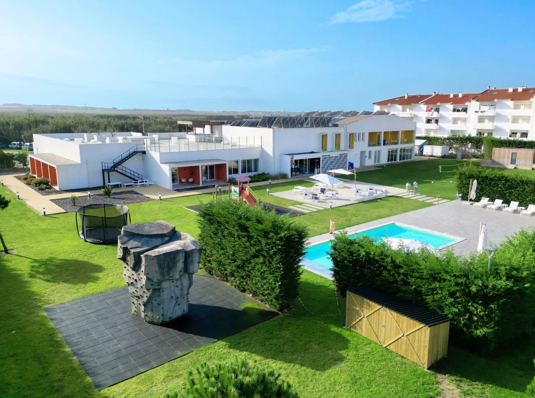 RIDE Surf Resort & Spa — hoofdfoto