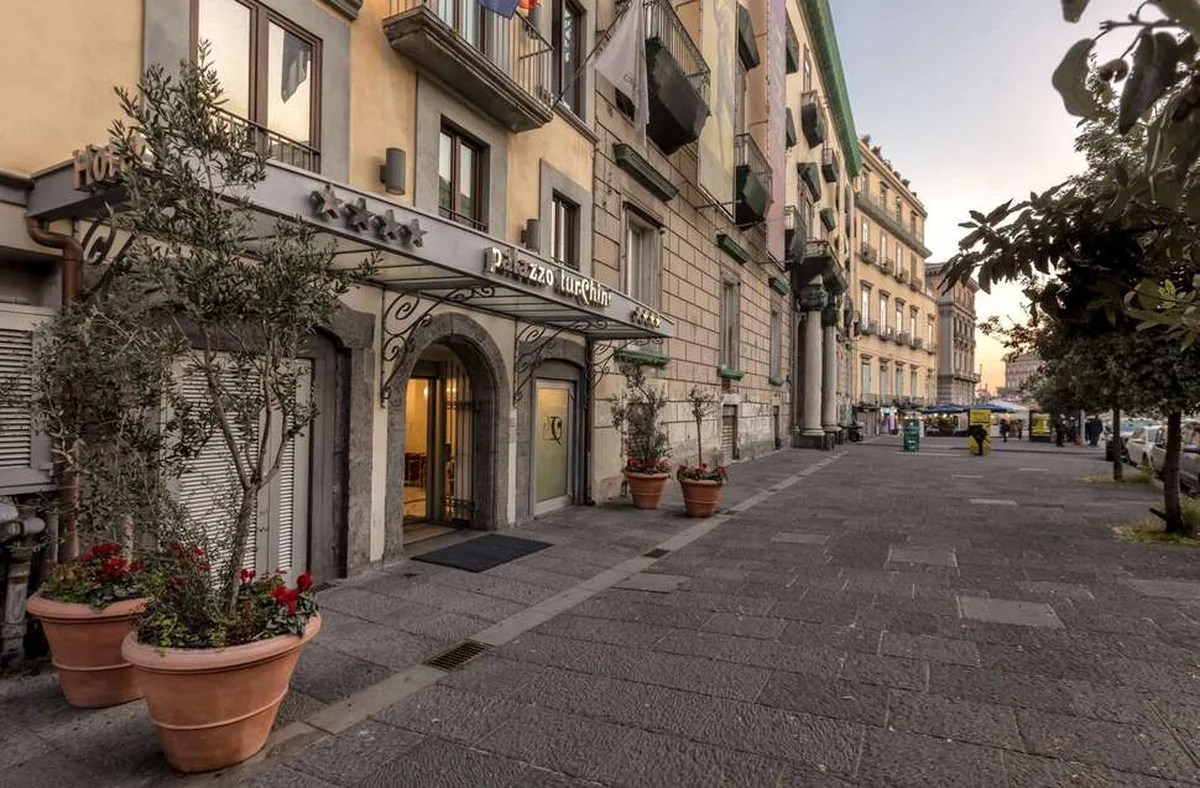 Palazzo Turchini — hoofdfoto