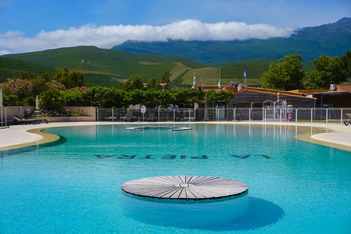 Camping La Pietra — hoofdfoto