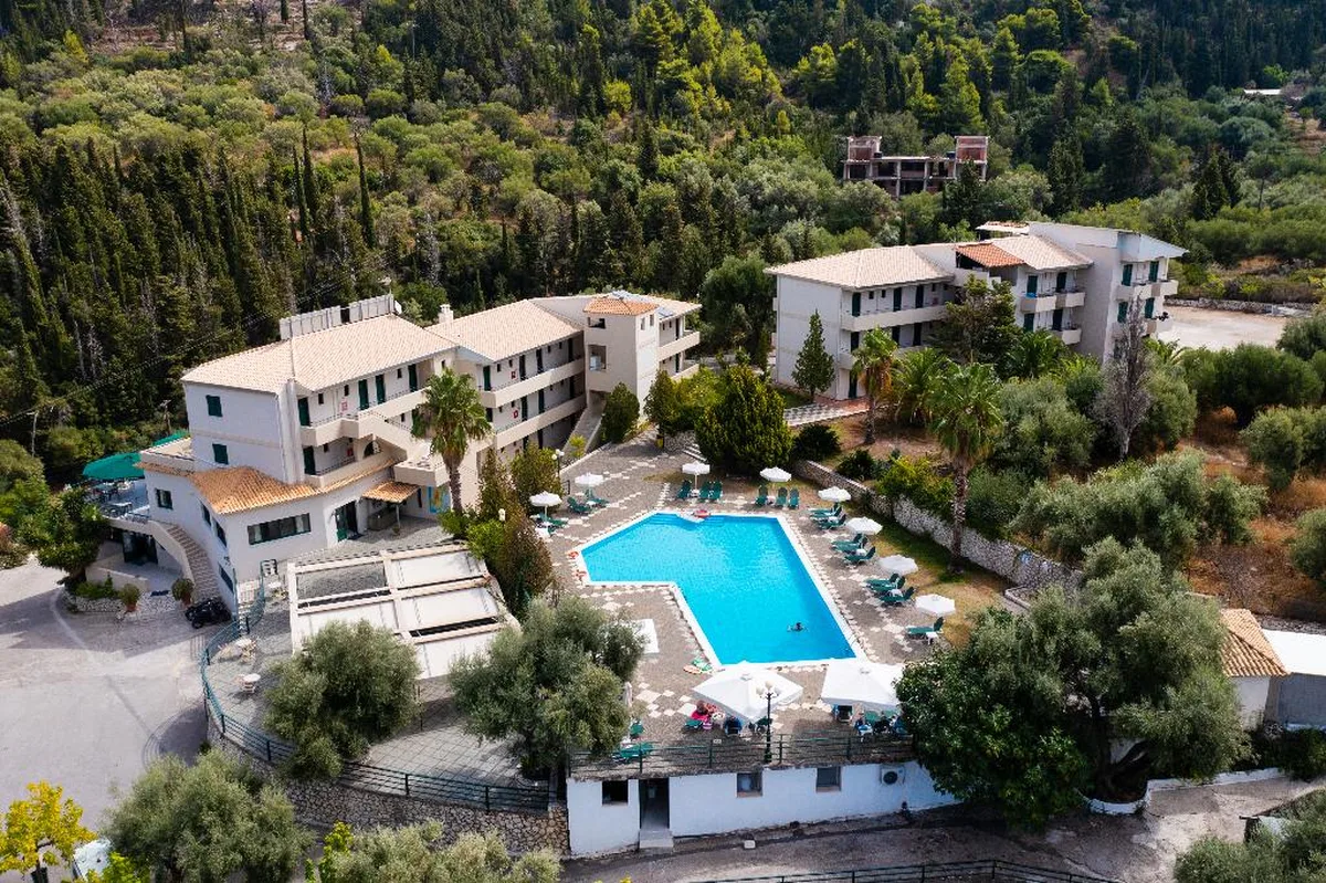 Santa Marina Hotel — hoofdfoto