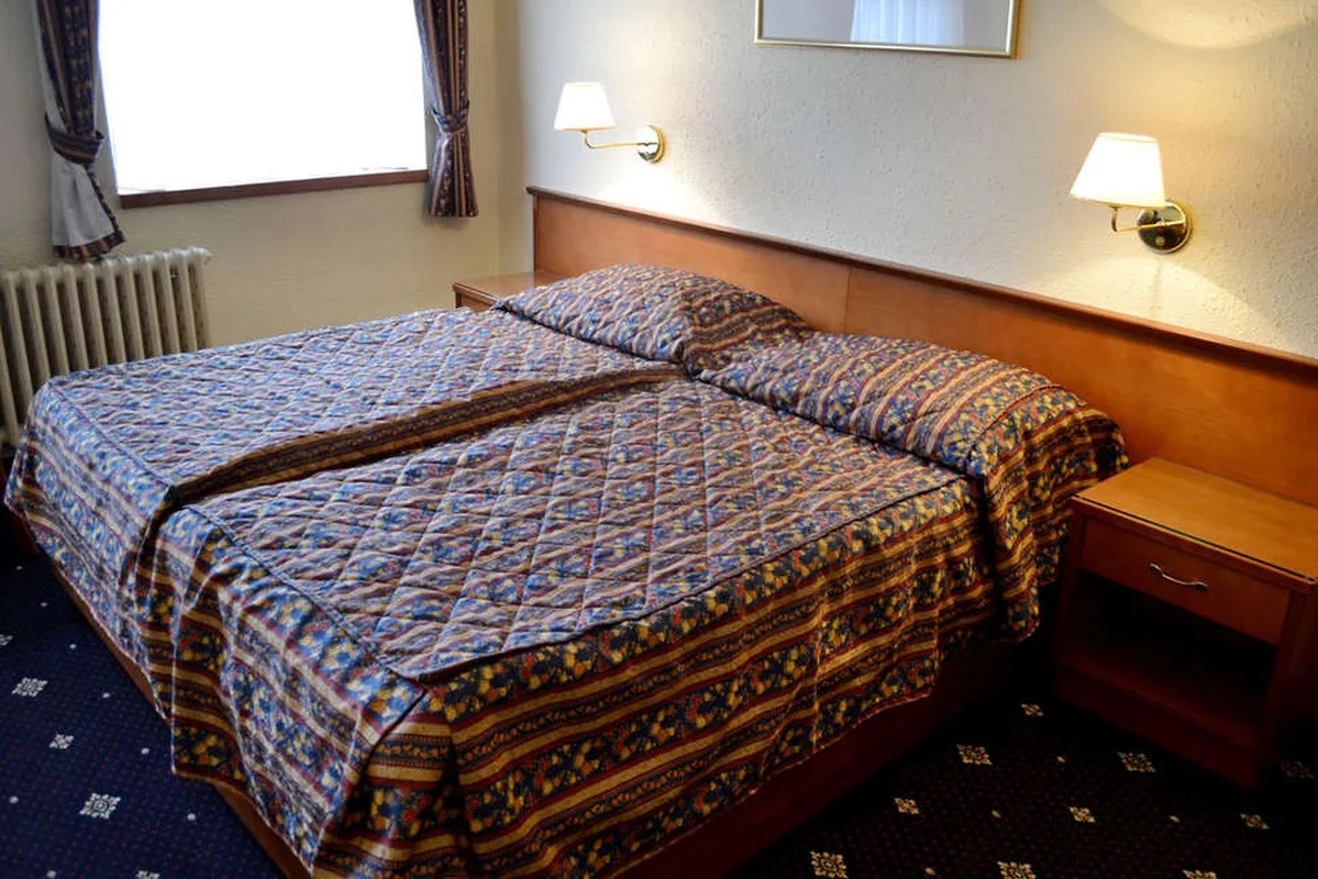 Hotel Arbes — hoofdfoto
