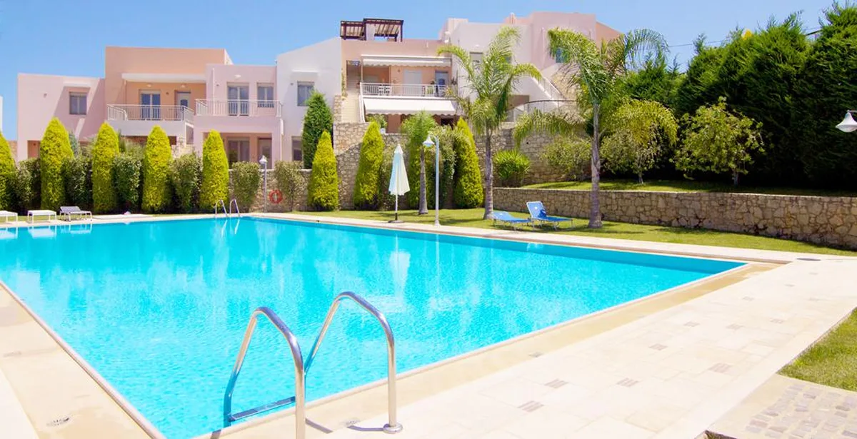 Loutra Resort — hoofdfoto